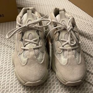 Adidas yeezy 500 blush size 9.5